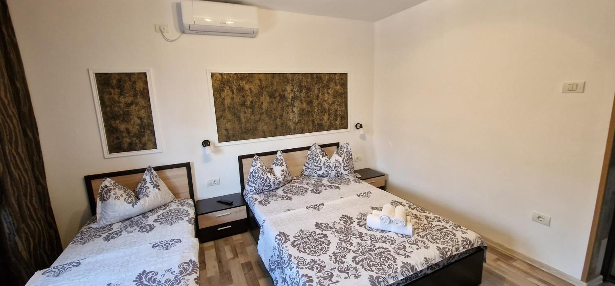 Hotel Casa Sebastian à Costinesti Chambre photo