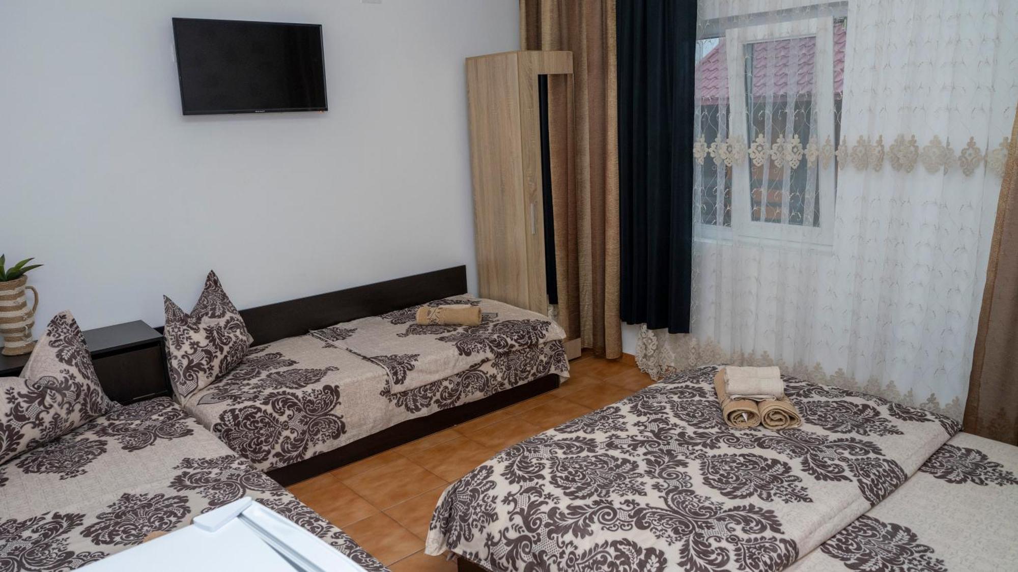 Hotel Casa Sebastian à Costinesti Chambre photo