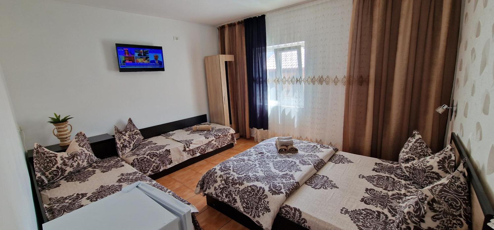 Hotel Casa Sebastian à Costinesti Chambre photo